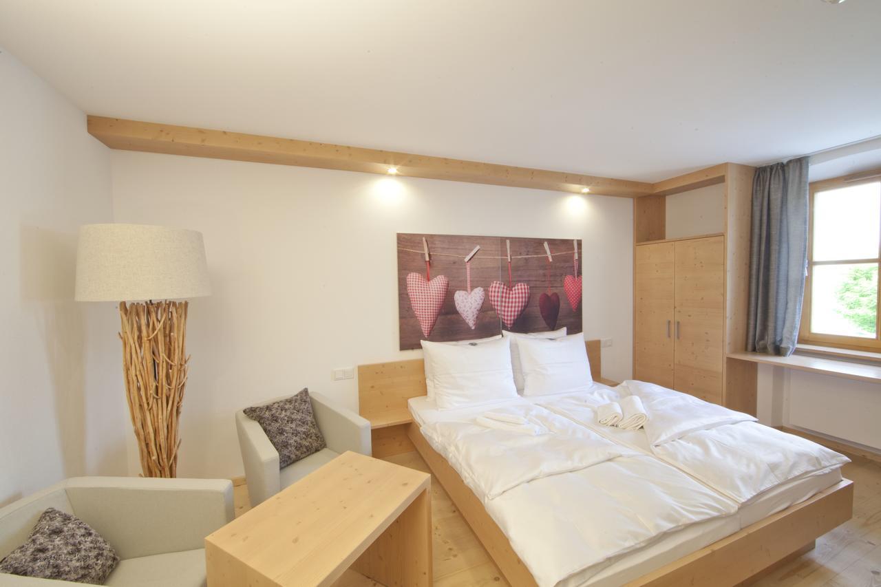 Hotel "Beim Butz" Worth an der Donau Camera foto